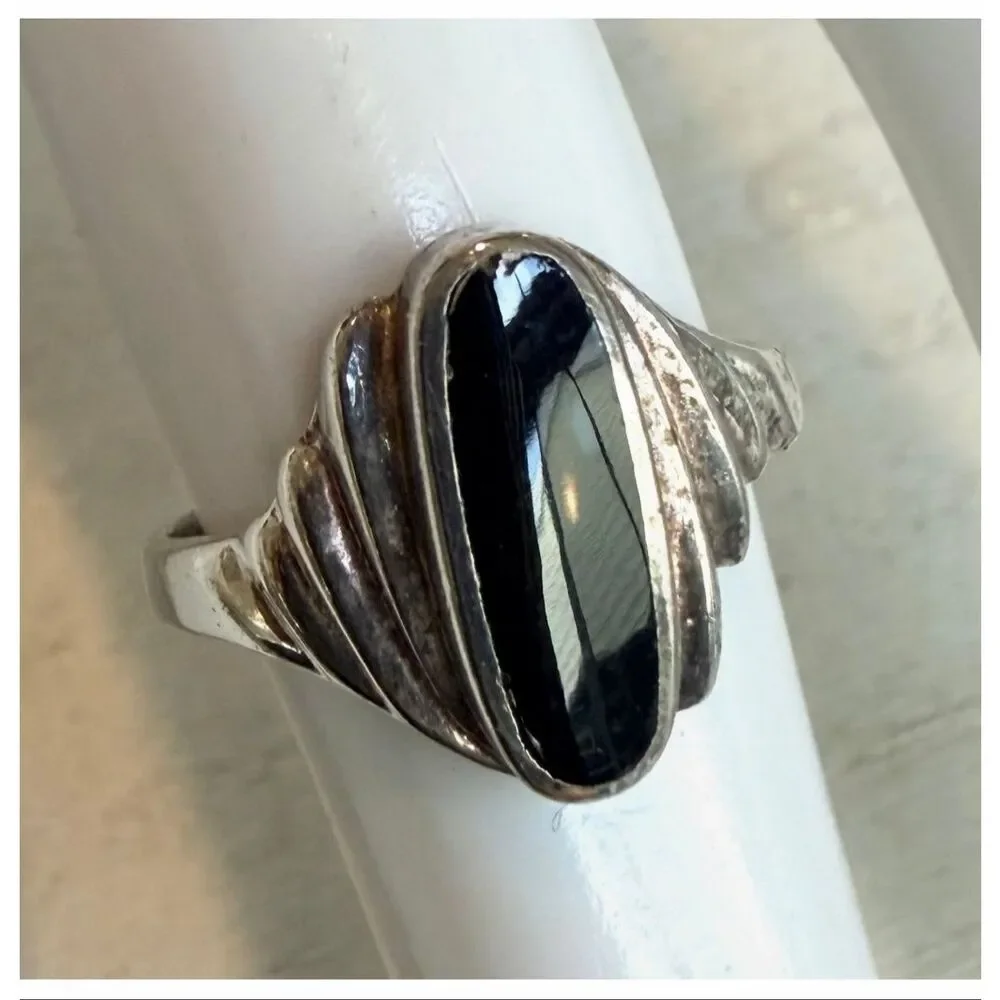 Vintage 925 Sterling Silver Black Onyx Ring